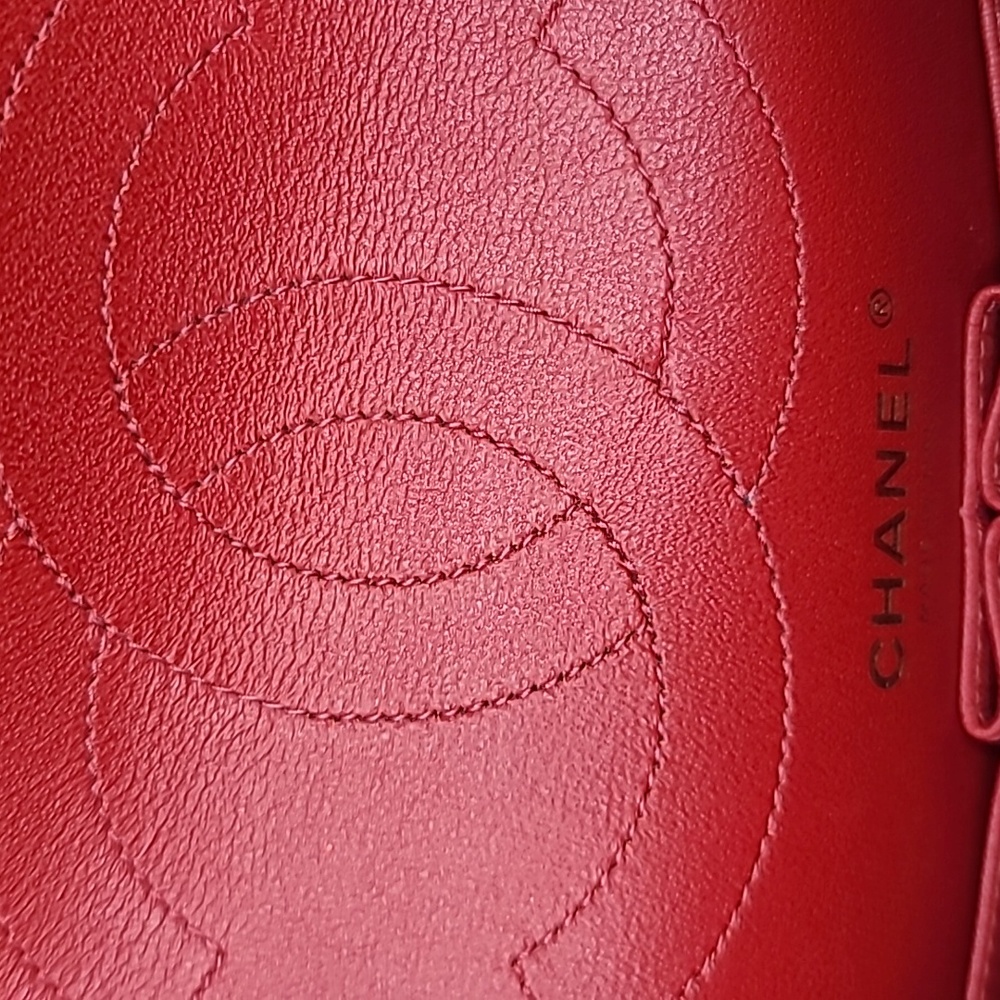 Chanel Classic Quilted Calfskin Medium 2.55 Reissue Red Double Flap Bag NWT/NIB - Picture 12 of 17
